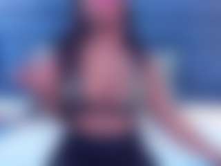 Live cam show with Yera - Ebony Teen (18+) on chickslive.net | colombia