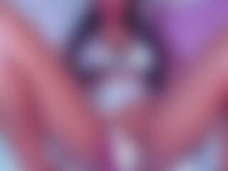Live cam show with Yera - Young Adult on Streamer API