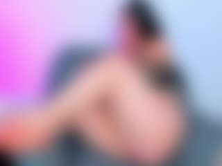 Live cam show with ParisRoa - Moaning on MyBangCams