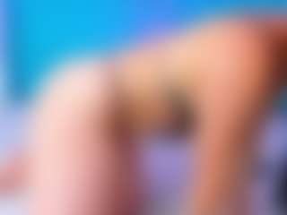 Live cam show with ParisRoa - Thick on Instabang
