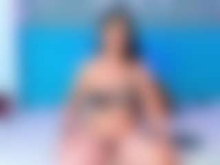 Live cam show with ParisRoa - Striptease on fapnchat