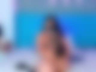 Live cam show with ParisRoa - Mature on PervPlay.com