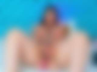 ParisRoa's Live Sex Cam Show