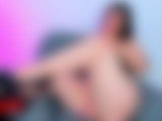 ParisRoa's Live Sex Cam Show