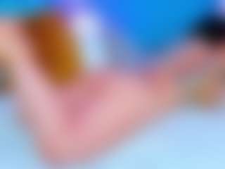 ParisRoa's Live Sex Cam Show