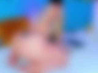 ParisRoa's Live Sex Cam Show
