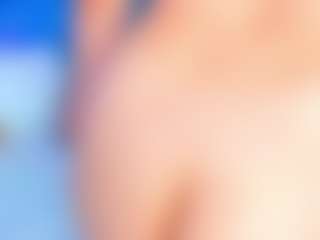 Live cam show with ParisRoa - MILF on Cam Slut