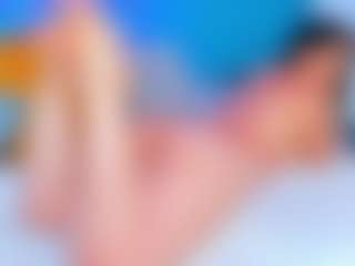 Live cam show with ParisRoa - Bedroom Mature on 1on1-livenow