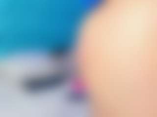 Live cam show with ParisRoa - Cosplay Lovense on Camming Site