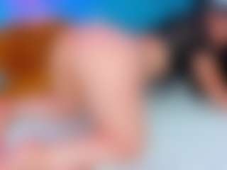 Live cam show with ParisRoa - Moaning on Camsoda