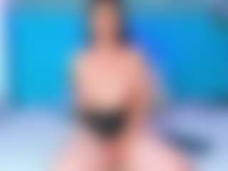 ParisRoa's Live Sex Cam Show