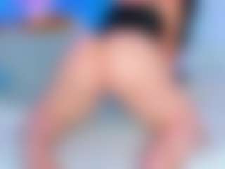 ParisRoa's Live Sex Cam Show