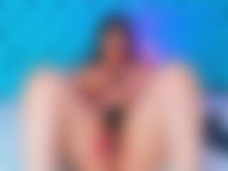 ParisRoa's Live Sex Cam Show