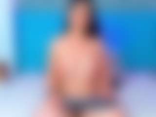ParisRoa's Live Sex Cam Show
