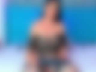 Live cam show with ParisRoa - Bedroom Mature on Camsoda