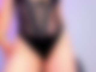 ParisRoa's Live Sex Cam Show