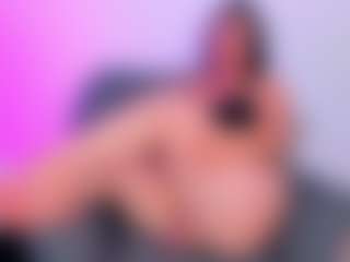 ParisRoa's Live Sex Cam Show