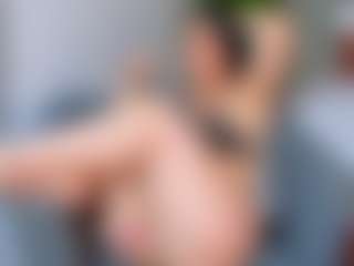 ParisRoa's Live Sex Cam Show