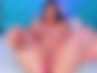 ParisRoa's Live Sex Cam Show