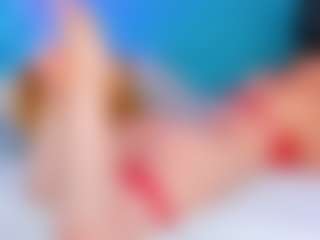 Live cam show with ParisRoa - Mature on CamSodaAdn
