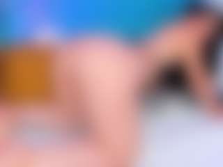 ParisRoa's Live Sex Cam Show