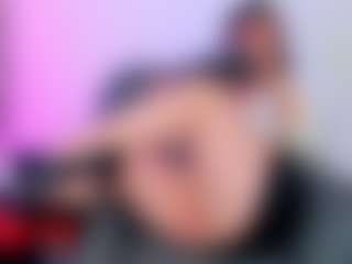 ParisRoa's Live Sex Cam Show