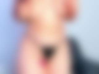 ParisRoa's Live Sex Cam Show