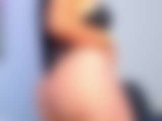 Live cam show with ParisRoa - Mature on hotwifechat.live