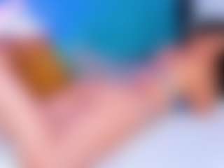 Live cam show with ParisRoa - Cosplay MILF on Camsoda