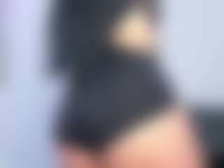 ParisRoa's Live Sex Cam Show