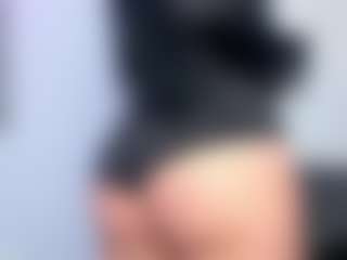 ParisRoa's Live Sex Cam Show