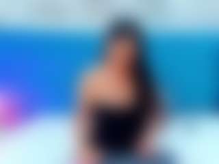 ParisRoa's Live Sex Cam Show