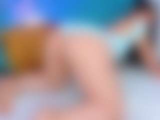 Live cam show with ParisRoa - Handjob on Camsoda