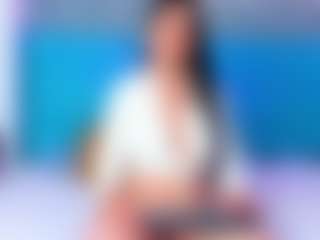 Live cam show with ParisRoa - Shaved Pussy Mature on Soda Cam
