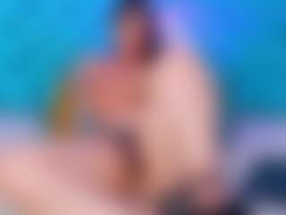 Live cam show with ParisRoa - Thong on xplaylive.com