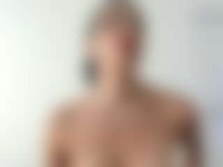 thamarar5's Live Sex Cam Show