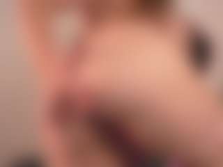 Vikky_Love's Live Sex Cam Show