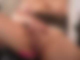 Vikky_Love's Live Sex Cam Show