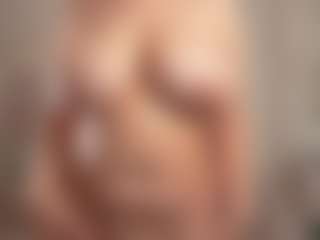 Live cam show with Vikky_Love - Big Tits on Hubzter Live