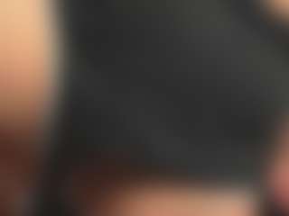 Spettacolo in cam dal vivo con Vikky_Love - Dildo su Camsoda