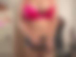 Live cam show with Vikky_Love - Control on justonemore.cc