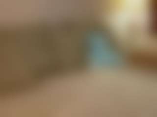 Live cam show with DannaEvan - Nipples on hrnylive.com