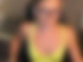 Live cam show with DannaEvan - Shaved on liverealitysex.com