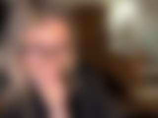Spettacolo in cam dal vivo con DannaEvan - Dirty Talk su Camsoda