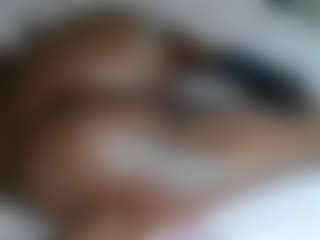 Exotic Smiles's Live Sex Cam Show