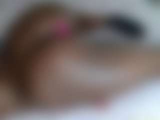 Exotic Smiles's Live Sex Cam Show