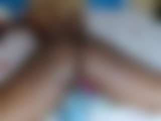 Live cam show with Exotic Smiles - Foot Fetish on Milfs Live