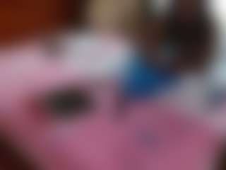 Exotic Smiles's Live Sex Cam Show