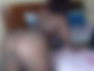 Exotic Smiles's Live Sex Cam Show