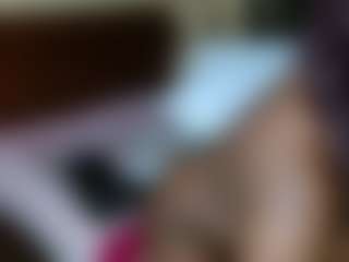 Exotic Smiles's Live Sex Cam Show